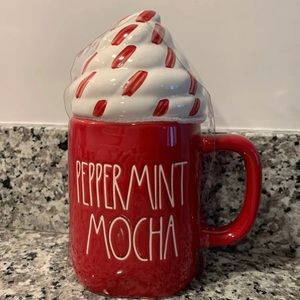 Rae Dunn peppermint mocha mug with lid